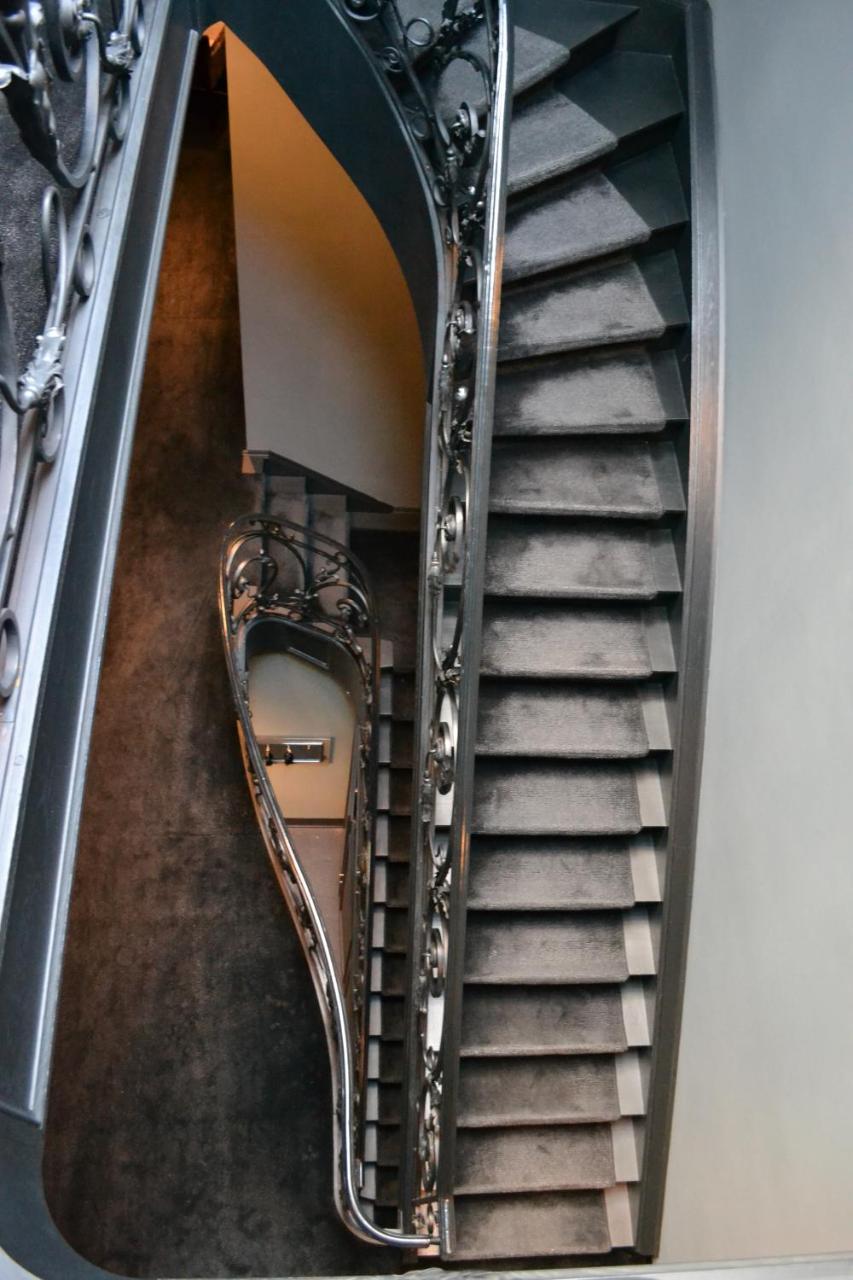 Hotel Odette En Ville Ixelles Luaran gambar